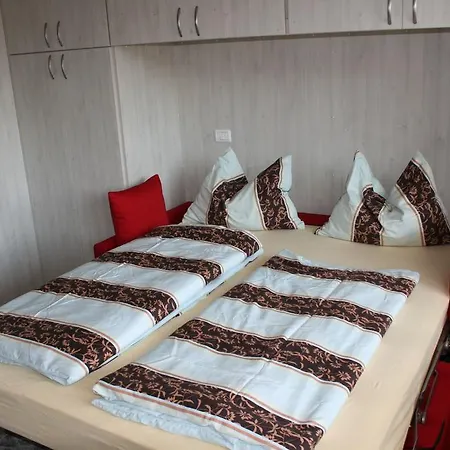Imma Apartment *