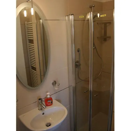 Apartman Imma *
